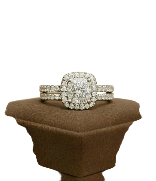A diamond ring on a brown suede box — background removed by Photoroom