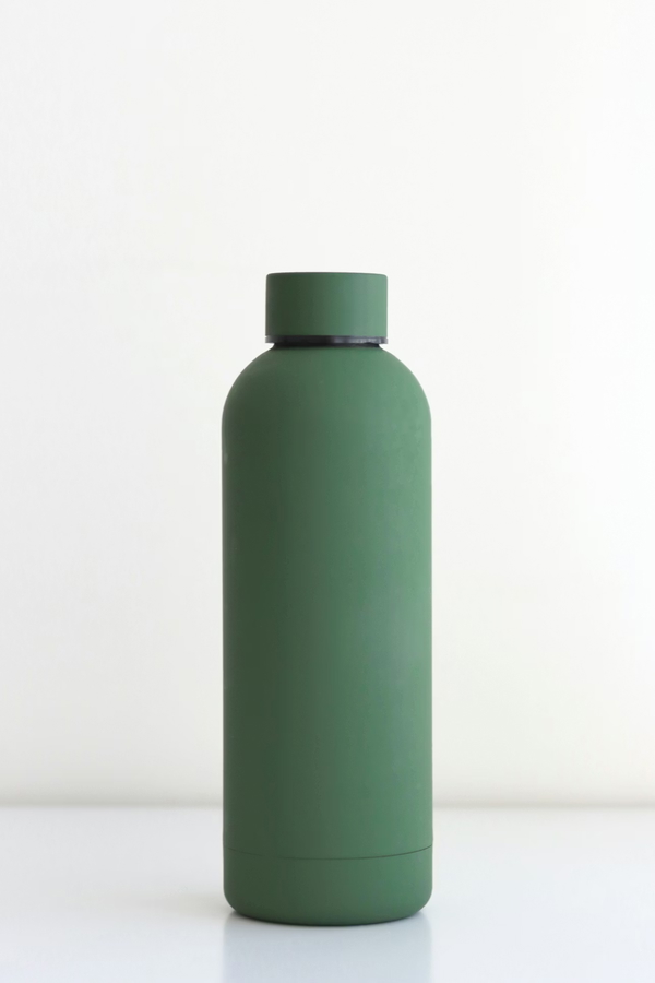 Product before AI background replacement — plain studio shot