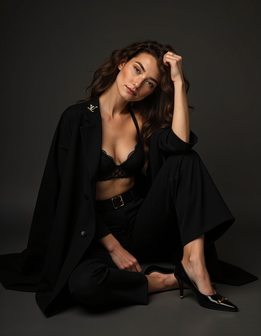 female photoshoot headshot female photoshoot headshot