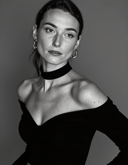 female photoshoot headshot female photoshoot headshot