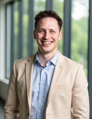 After – Business Professional Profiles
