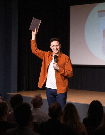 After – LinkedIn & Speaker Profile