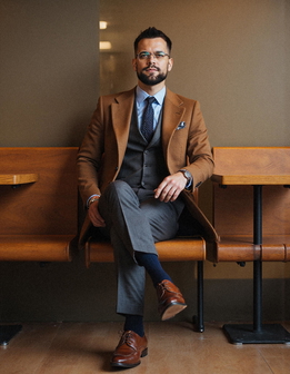 female photoshoot headshot female photoshoot headshot