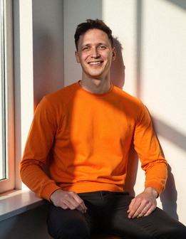 female photoshoot headshot female photoshoot headshot