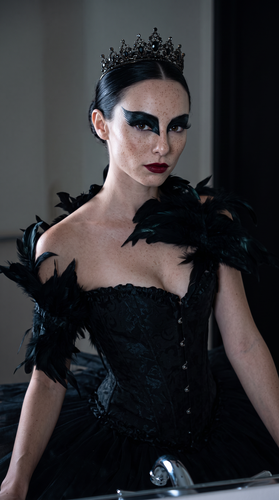 Black swan ballerina Halloween photo style for women Black swan ballerina Halloween photo style for women